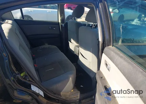 2010 Nissan Sentra 2.0S z USA, uszkodzony, nr VIN 3N1AB6AP8AL658086